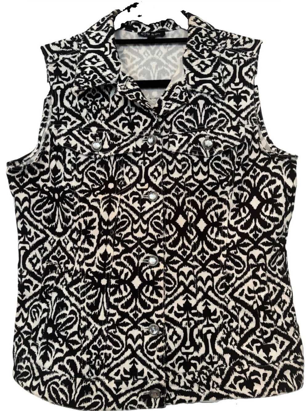 E39 by Eric Classic Black & White Graphic Pattern Printed Jewel Button Vest